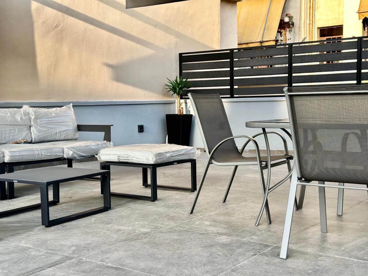 T&T Luxury Apartments - Rooftop Jacuzzi Atenas Exterior foto
